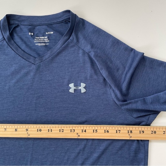 Under Armor Men's Blue The Tech Tee V neck Short Sleeve Work out Size Small - Picture 8 of 9